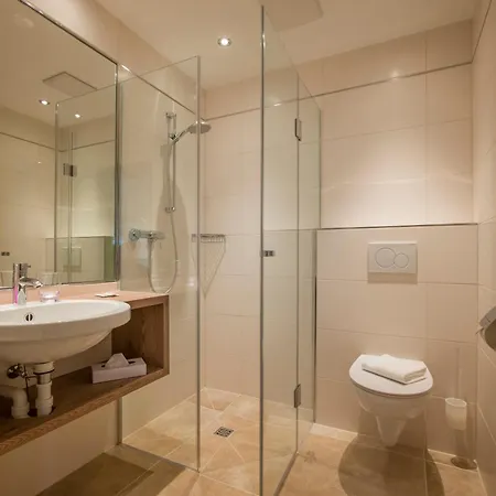 Gaestehaus Rottenspacher 3* Kössen