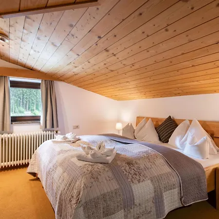 Affittacamere Gaestehaus Rottenspacher 3*