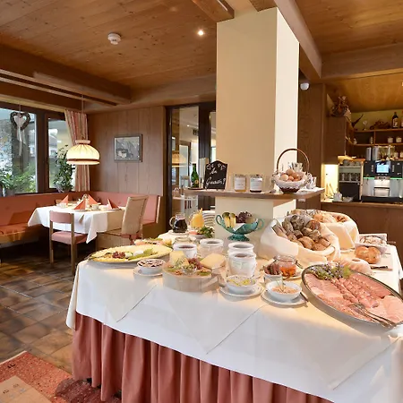 Gaestehaus Rottenspacher Affittacamere Kössen