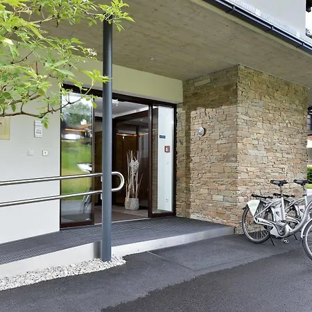 Gaestehaus Rottenspacher Kossen